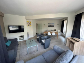 3 bedroom apartment nearby the sea